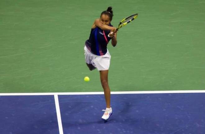 他那份对足 他那份对足