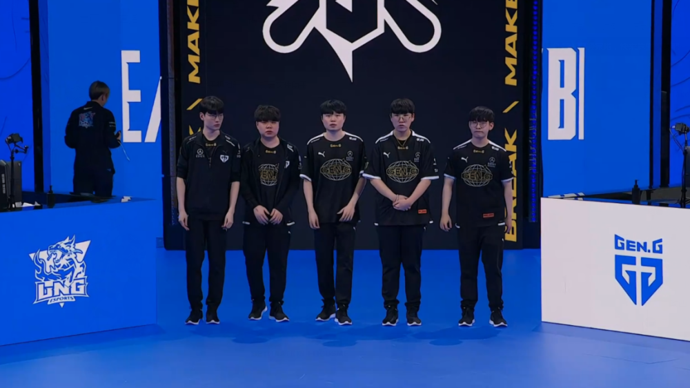 这一事件不 这一事件不